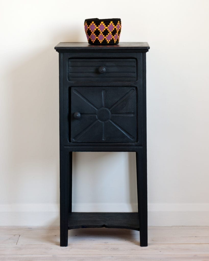 Athenian Black | Annie Sloan Chalk Paint®