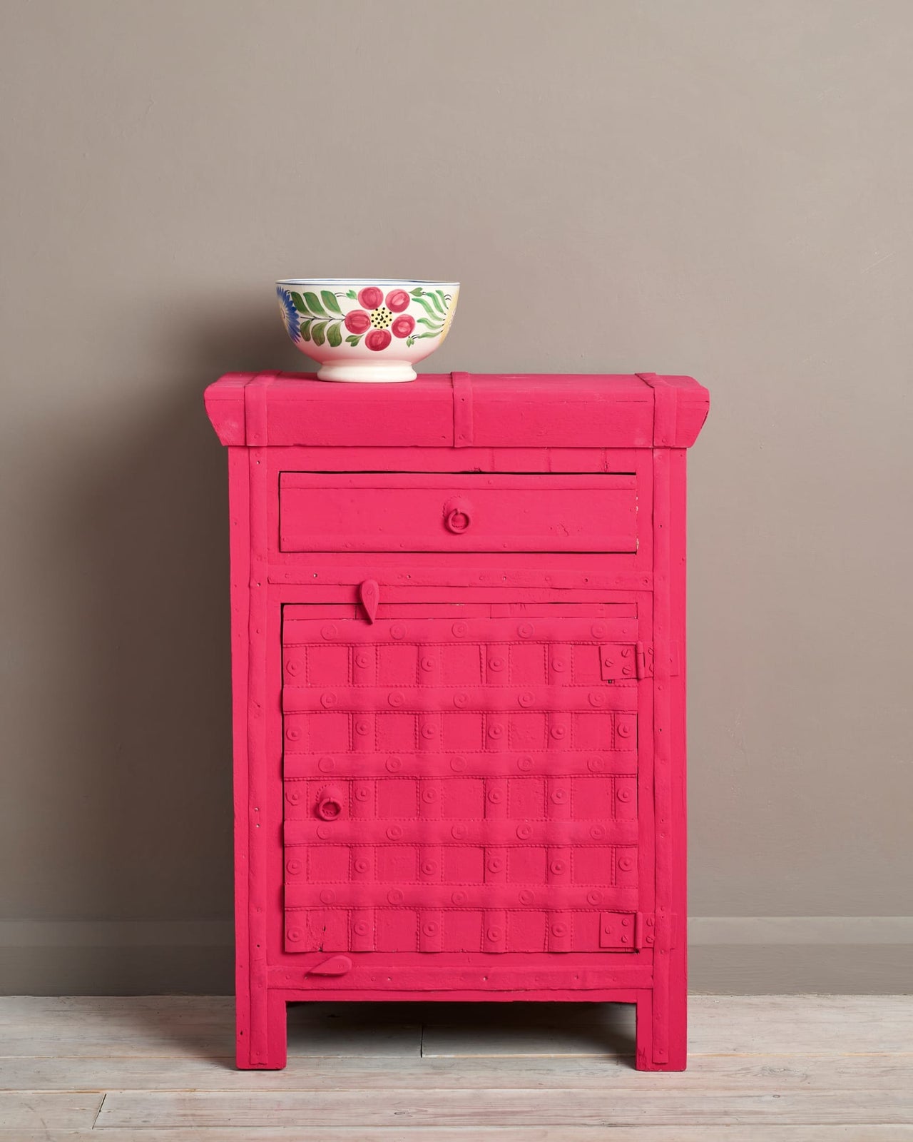 Capri Pink | Annie Sloan Chalk Paint®