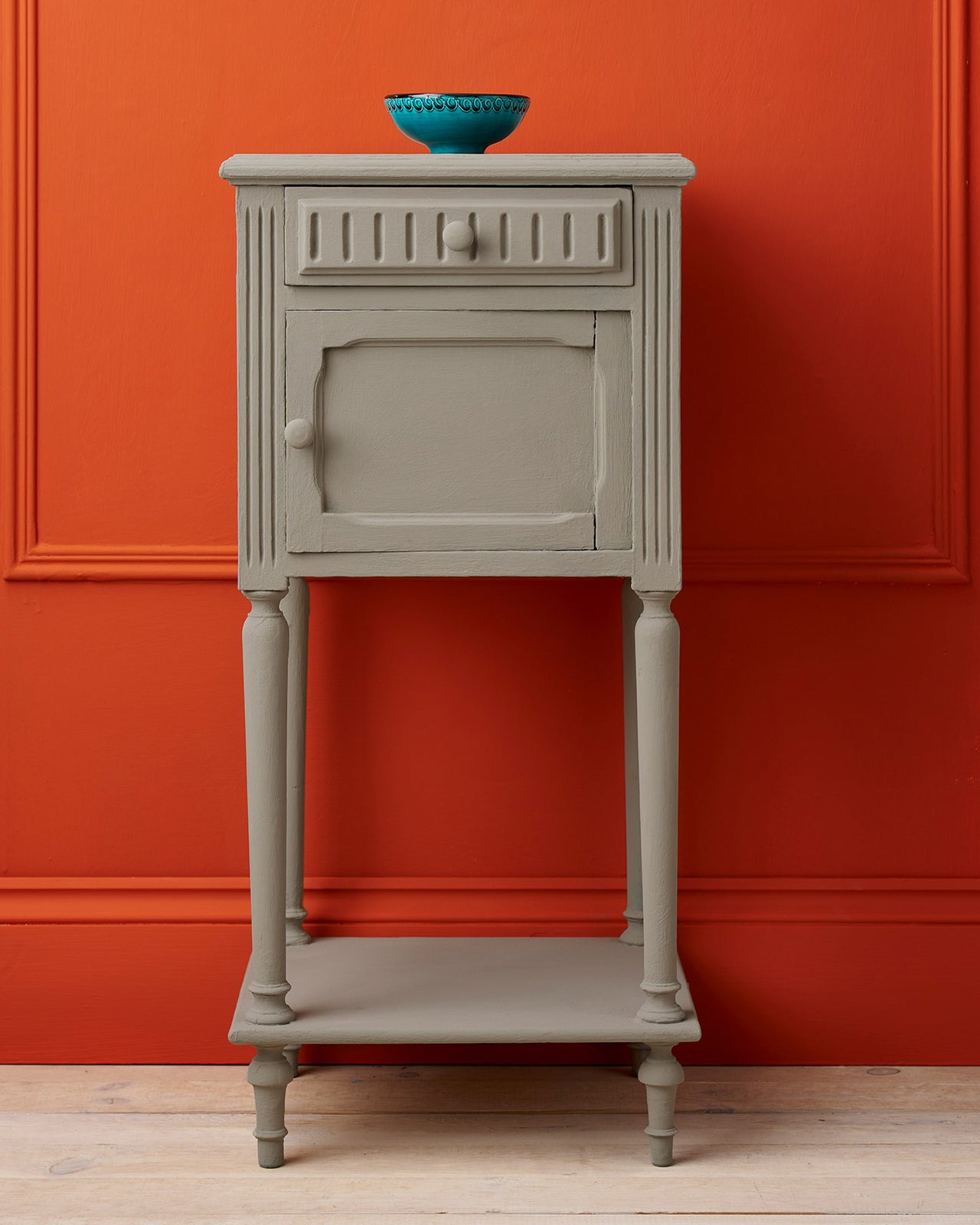 French Linen | Annie Sloan Chalk Paint®