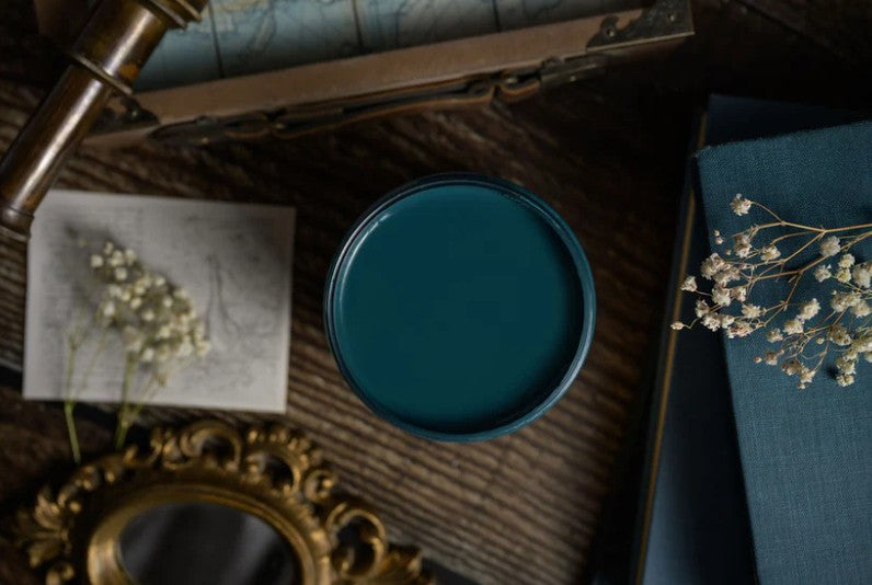 HEIRLOOM - Dixie Belle Chalk Mineral Paint