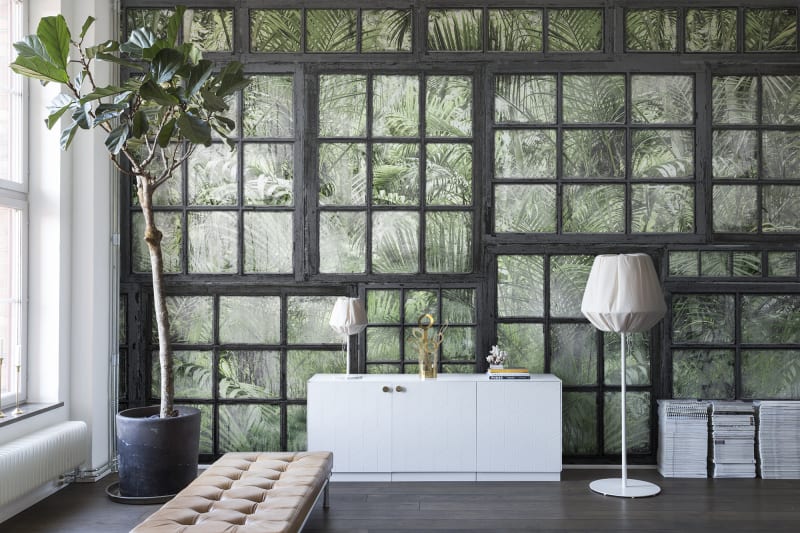 Jardin, Black Window Frames